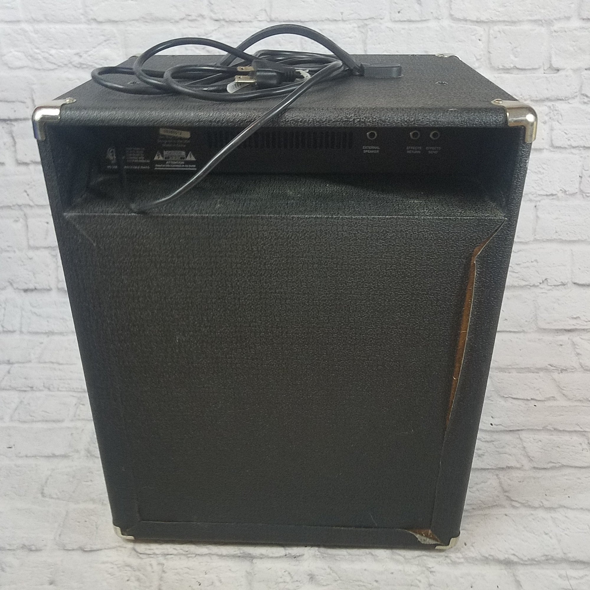 Acoustic B100 100 Watt Bass Amp