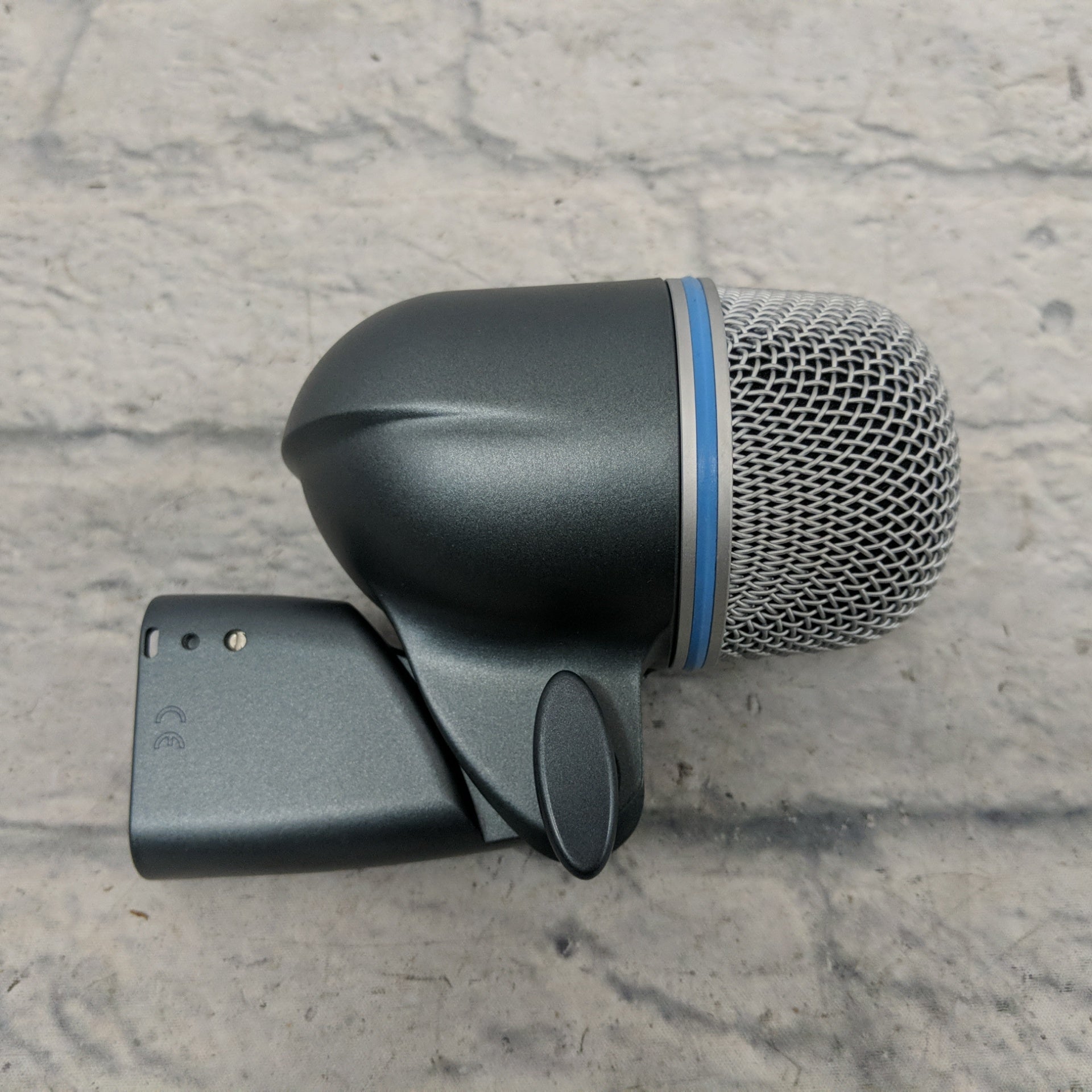 Shure Beta 52 Bass Drum Mic