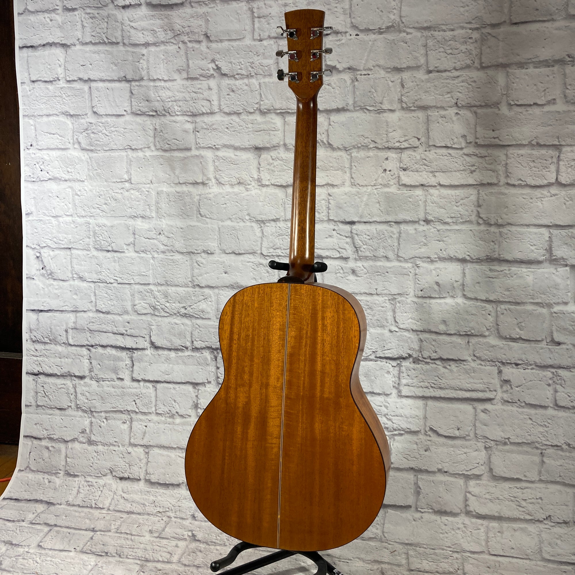 Ibanez R300 Acoustic Guitar