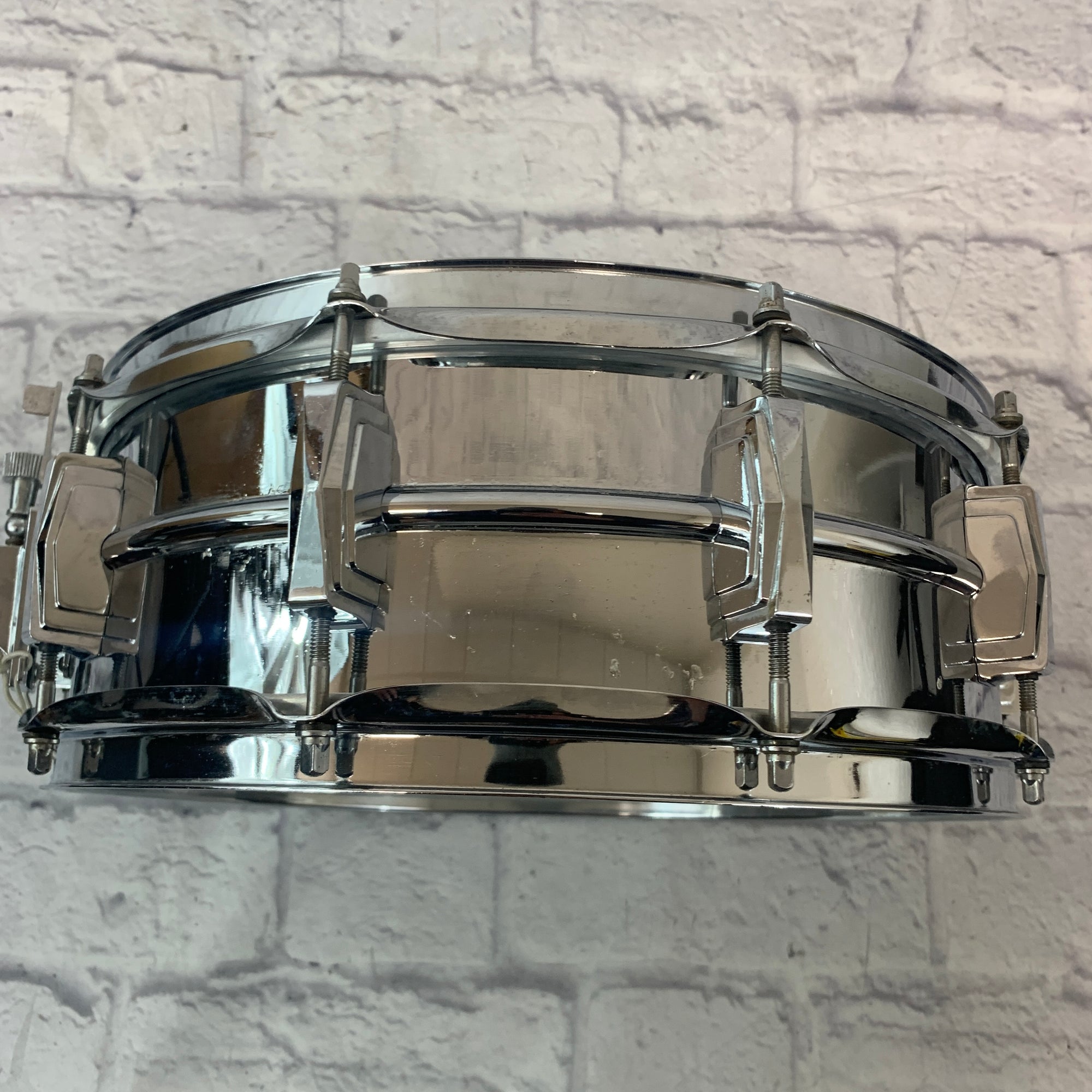 Ludwig 14x5.5 Supraphonic Chrome over Aluminum Snare