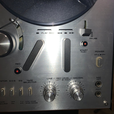 Akai GX4000D 4-Track Stereo / Mono Reel to Reel Tape Recorder