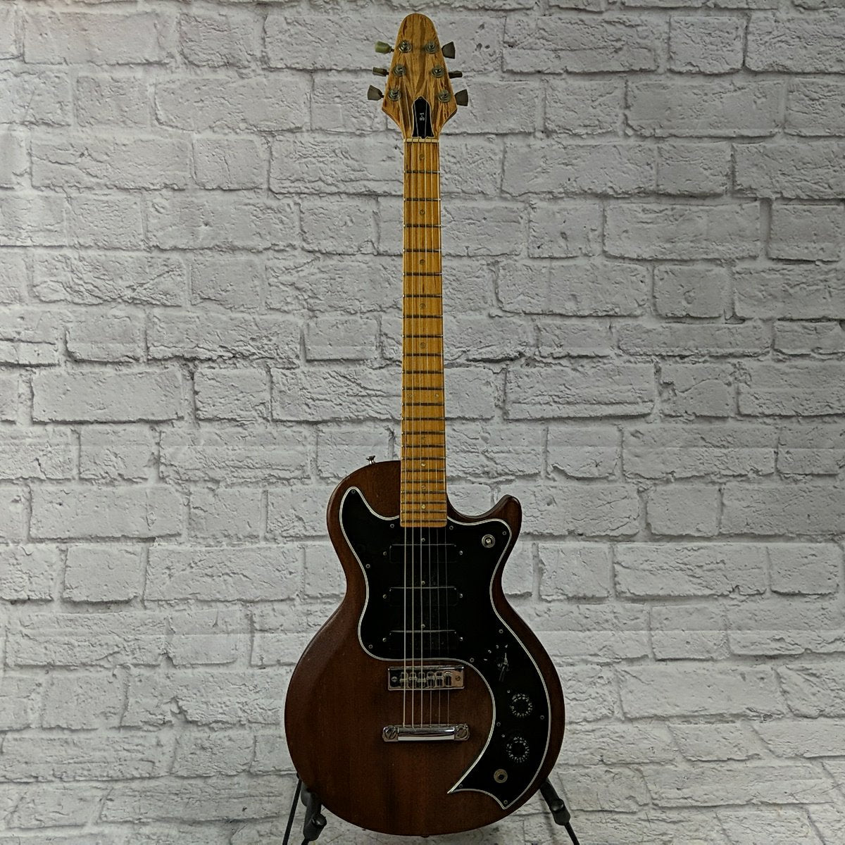 Vintage 1970s Gibson Vintage S-1 Solid Body Electric Guitar