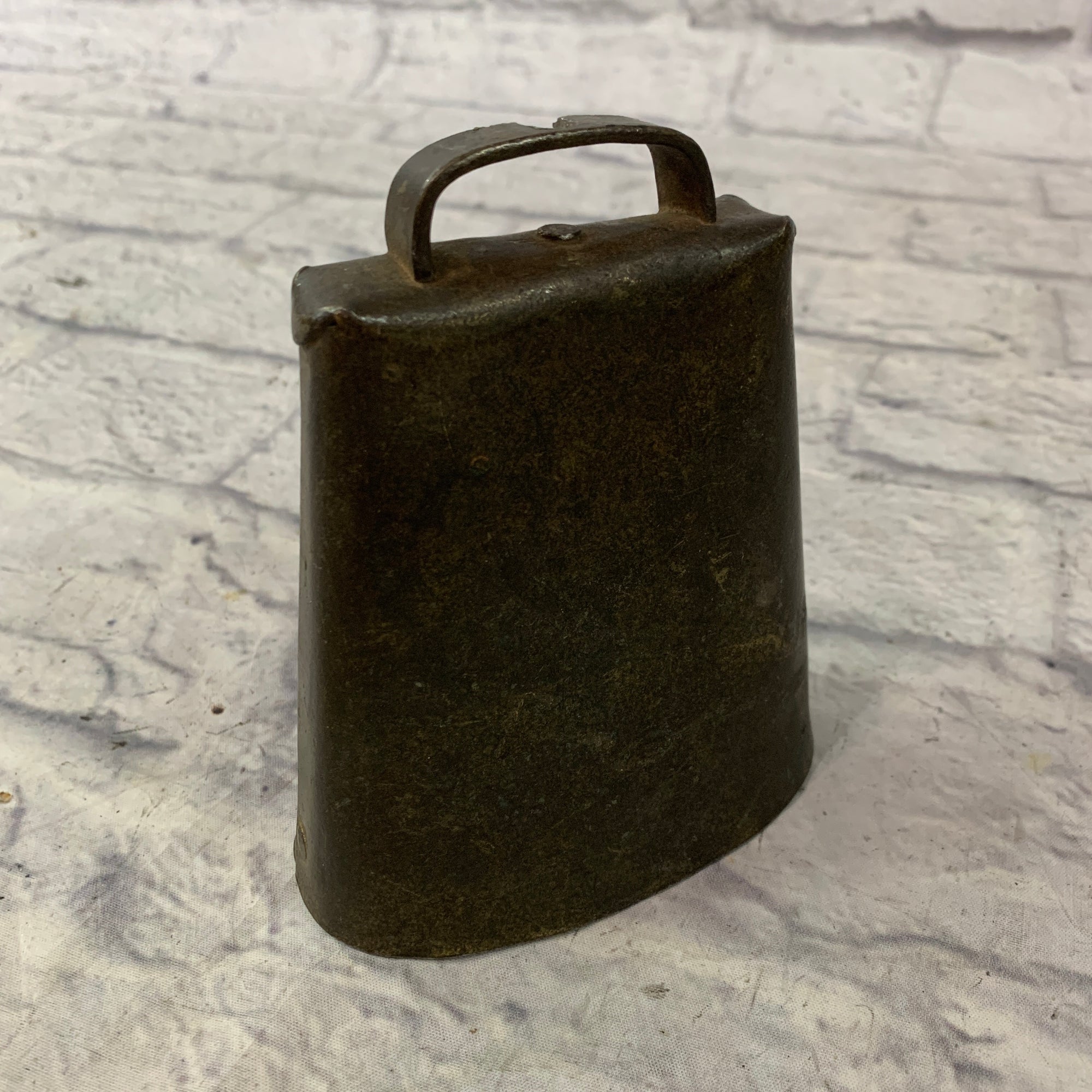 Unknown Vintage Medium 4.5 inch Cowbell