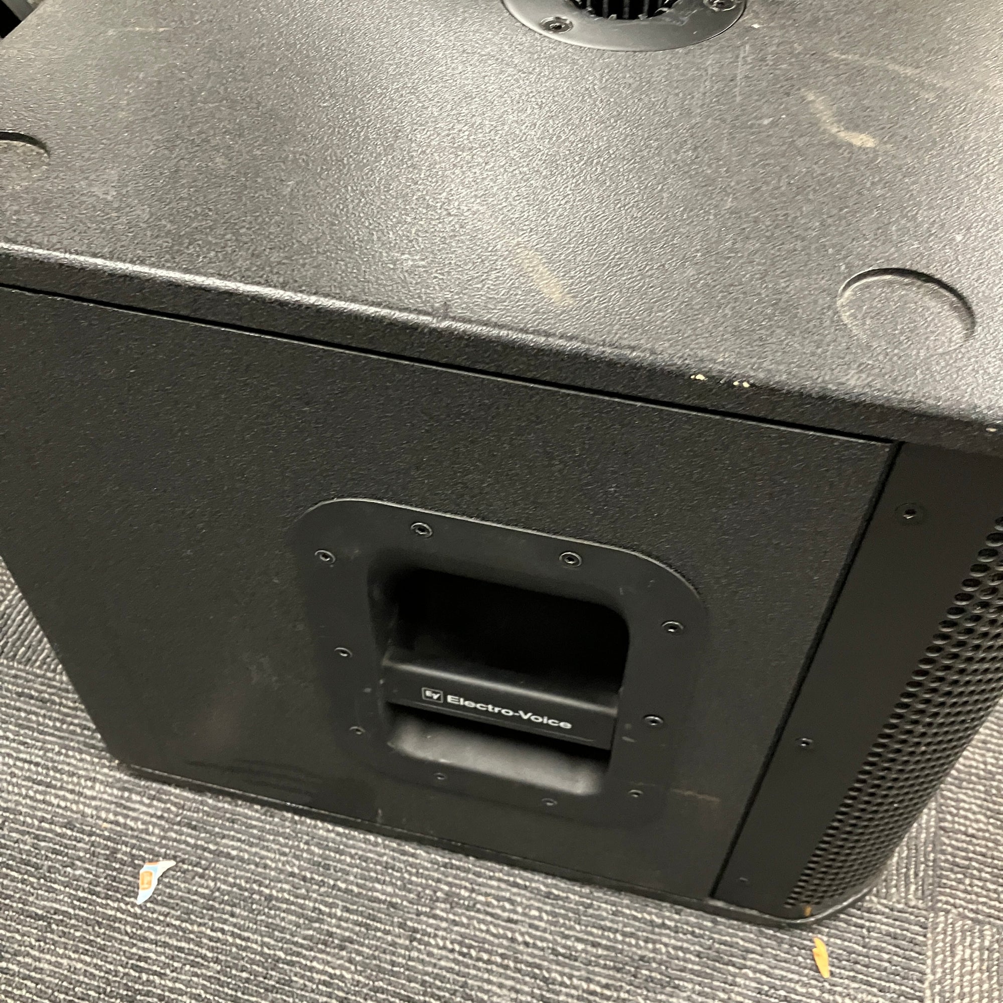 Electro-Voice ZXA1 Powered Sub 12" w/ Slip Cover CONSIGNMENT