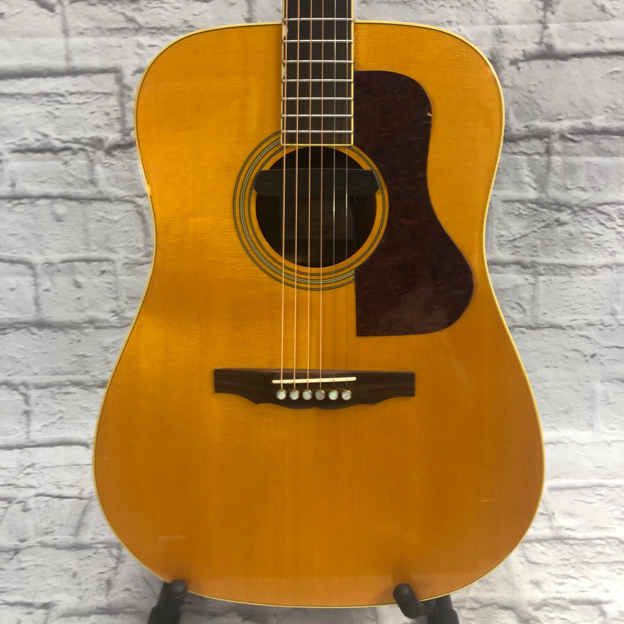 Gretsch G3503 Historic Series Dreadnaught Acoustic Guitar