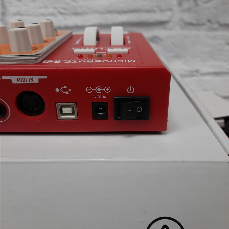 Arturia MicroBrute Red Analog Synth - Evolution Music