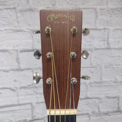 Martin Vintage Series HD28V with Case