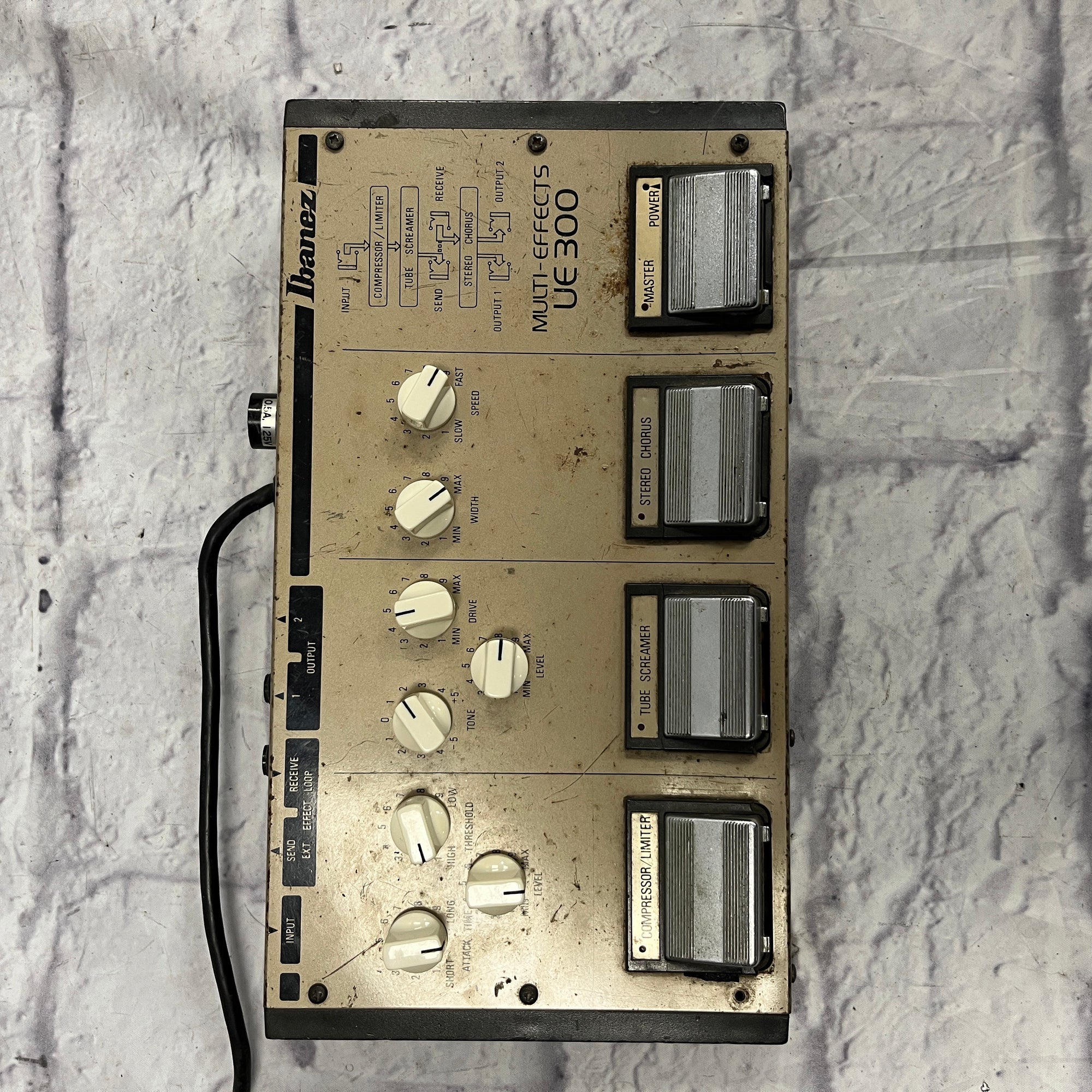 ibanez ue 300 multi effects pedal Ibanez UE-300 9 Series Multieffects Pedal