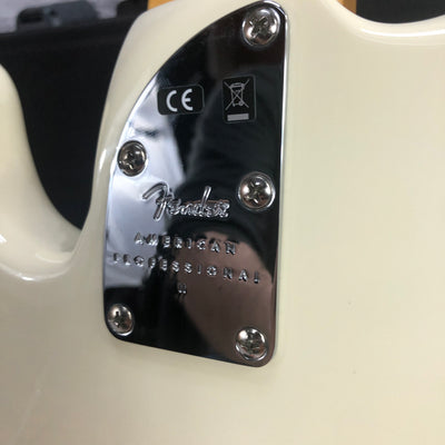 Fender 2021 American Professional II Precision Bass with TSA Case