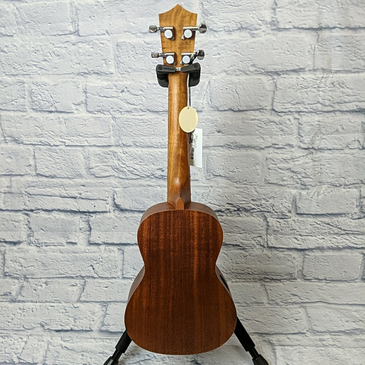 Amahi UKC-3DA12 Mona Lisa Concert Mahogany Ukulele