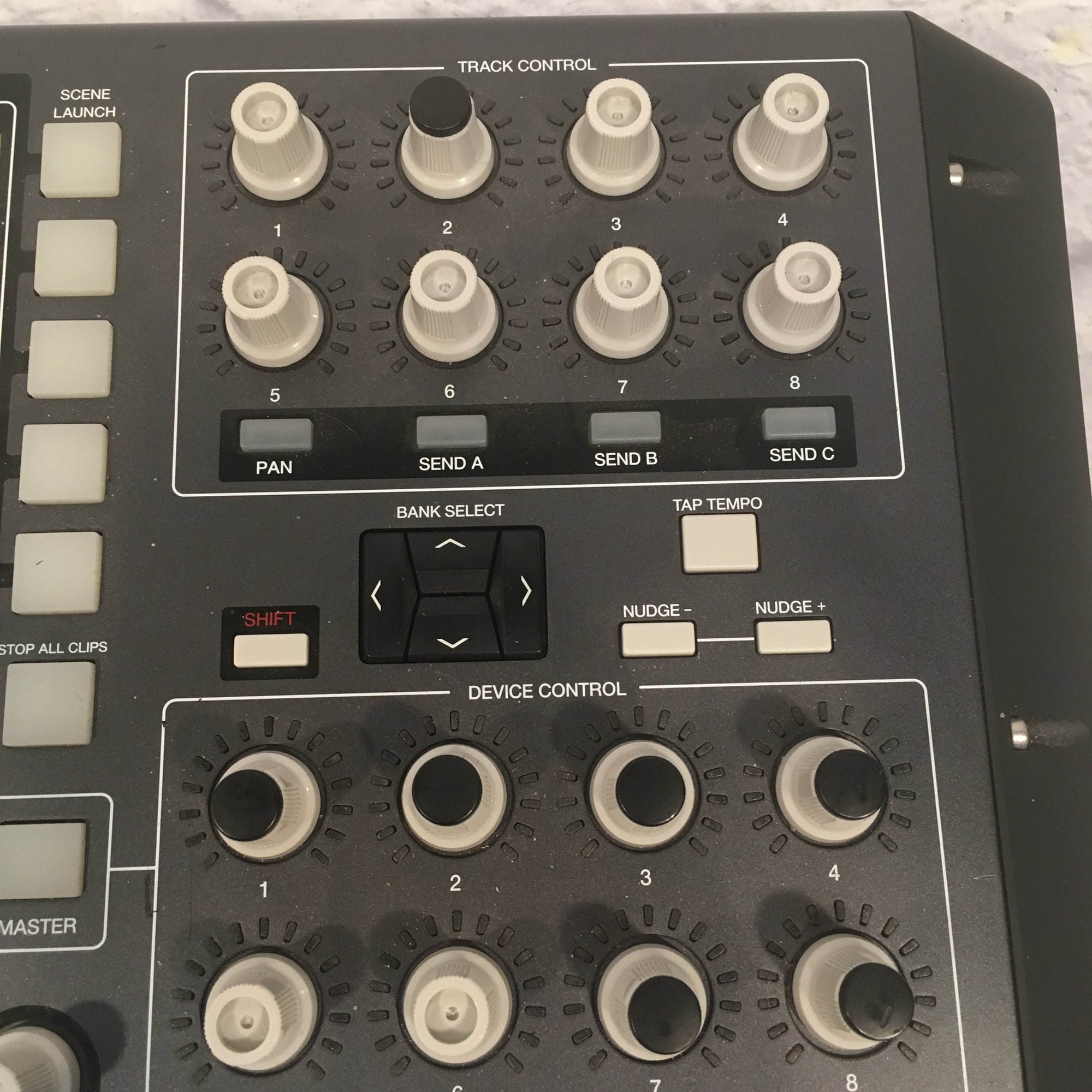 AKAI Professional APC40 Ableton Controller - Evolution Music