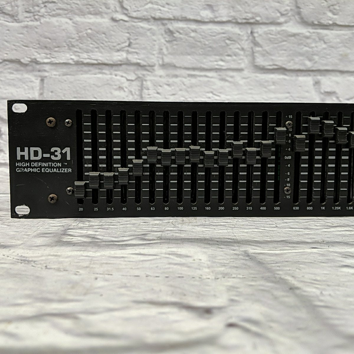 ART HD-31 High Definition Graphic EQ