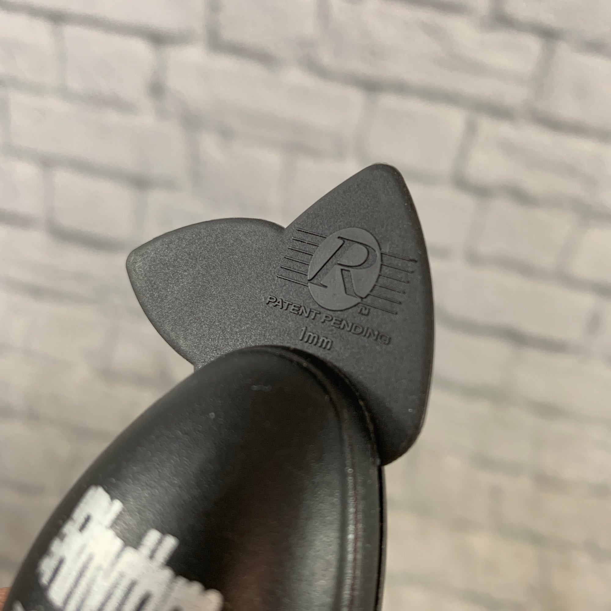 Rhythm Pick 1mm Black