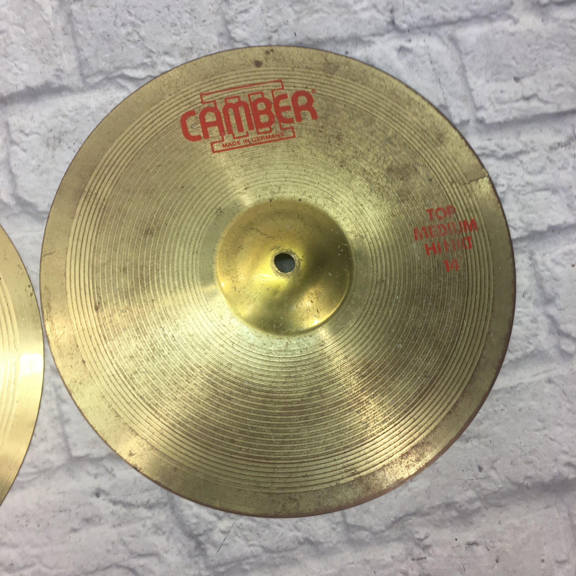 Camber III 14in Medium Hi Hat Cymbal Pair (cracked)