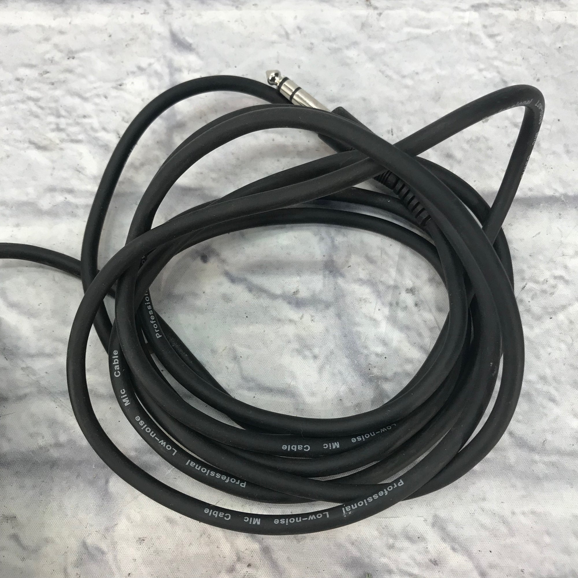 LiveWire 2 Button Dual Latching Footswitch LWS22