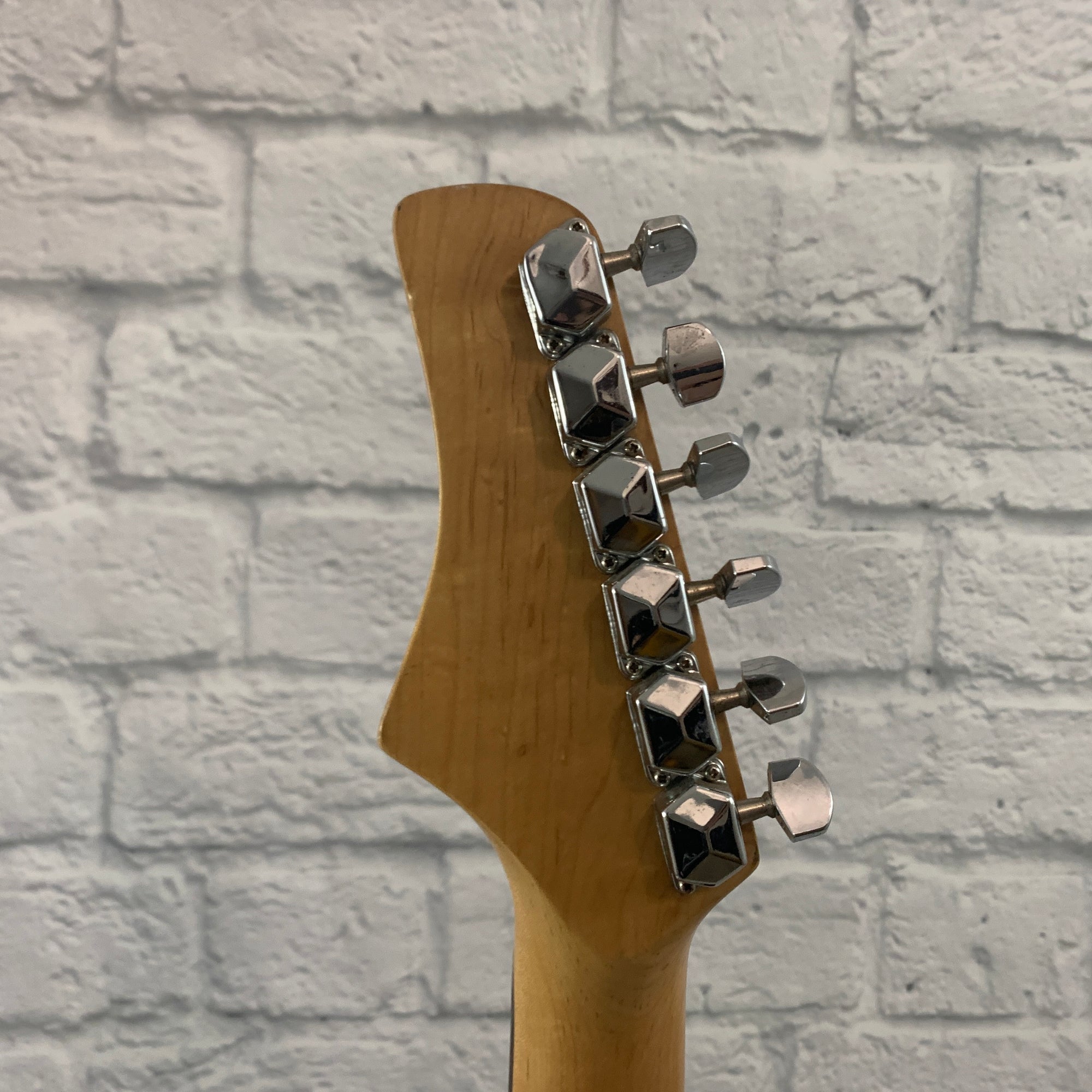 Unknown Strat-Style Electric Guitar - Black