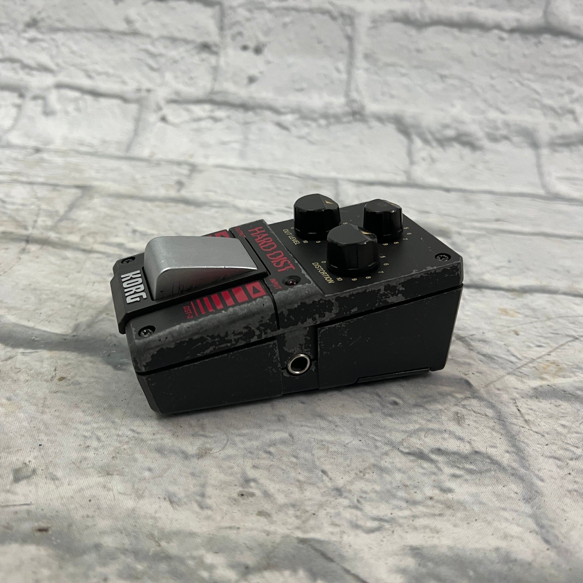 Korg Hard Dist DST-3 Distortion Pedal