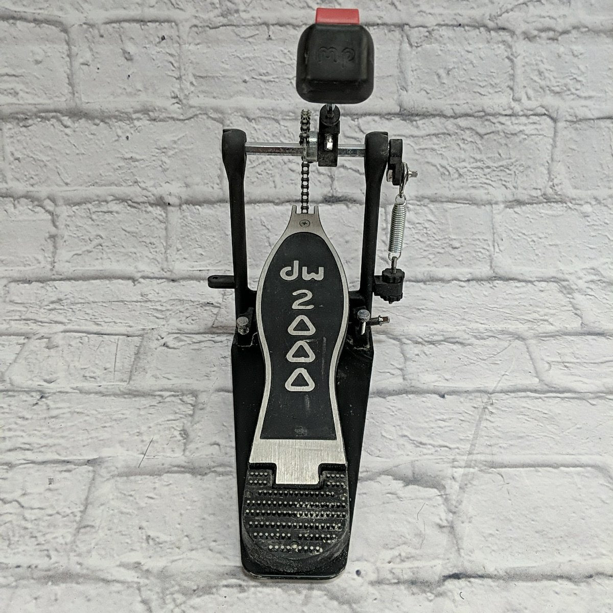 DW 2000 Single Kick Pedal