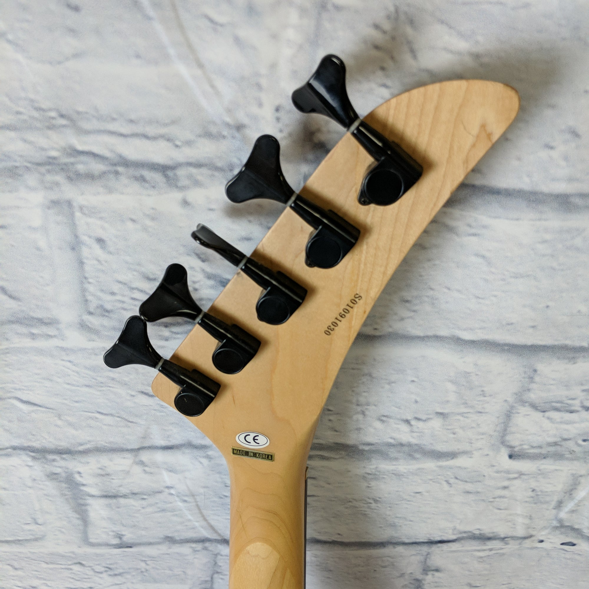 Kramer Striker 422S BASS エレキベース 中古現状品 Kramer Striker 422S BASS エレキベース 中古現状品 Kramer