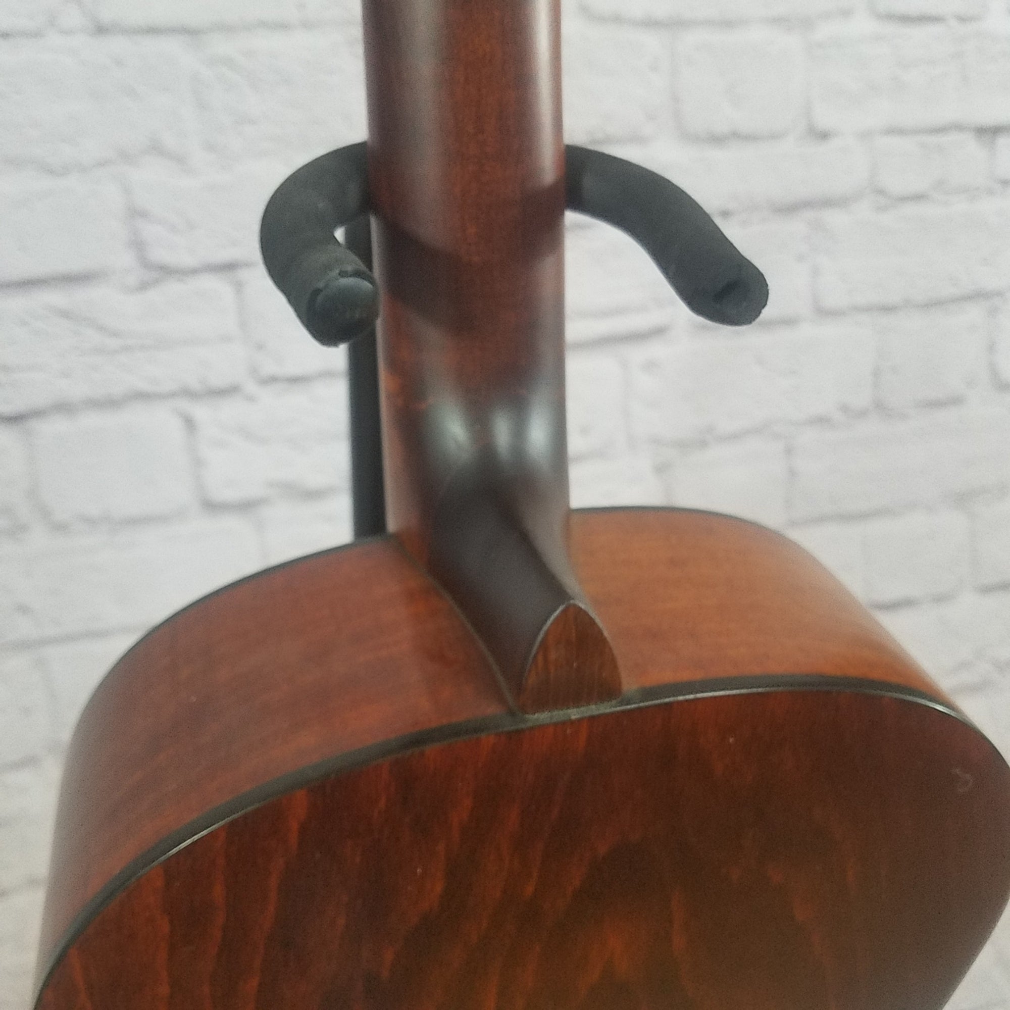 Montana MT 103N Acoustic Guitar