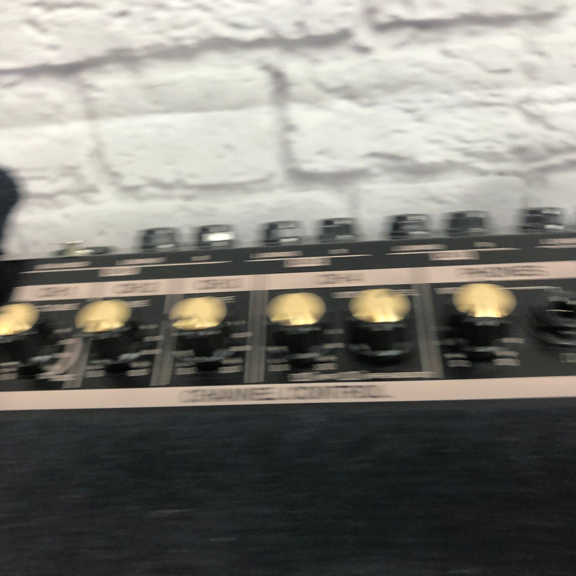 Roland KC350 Keyboard Combo Amplifier