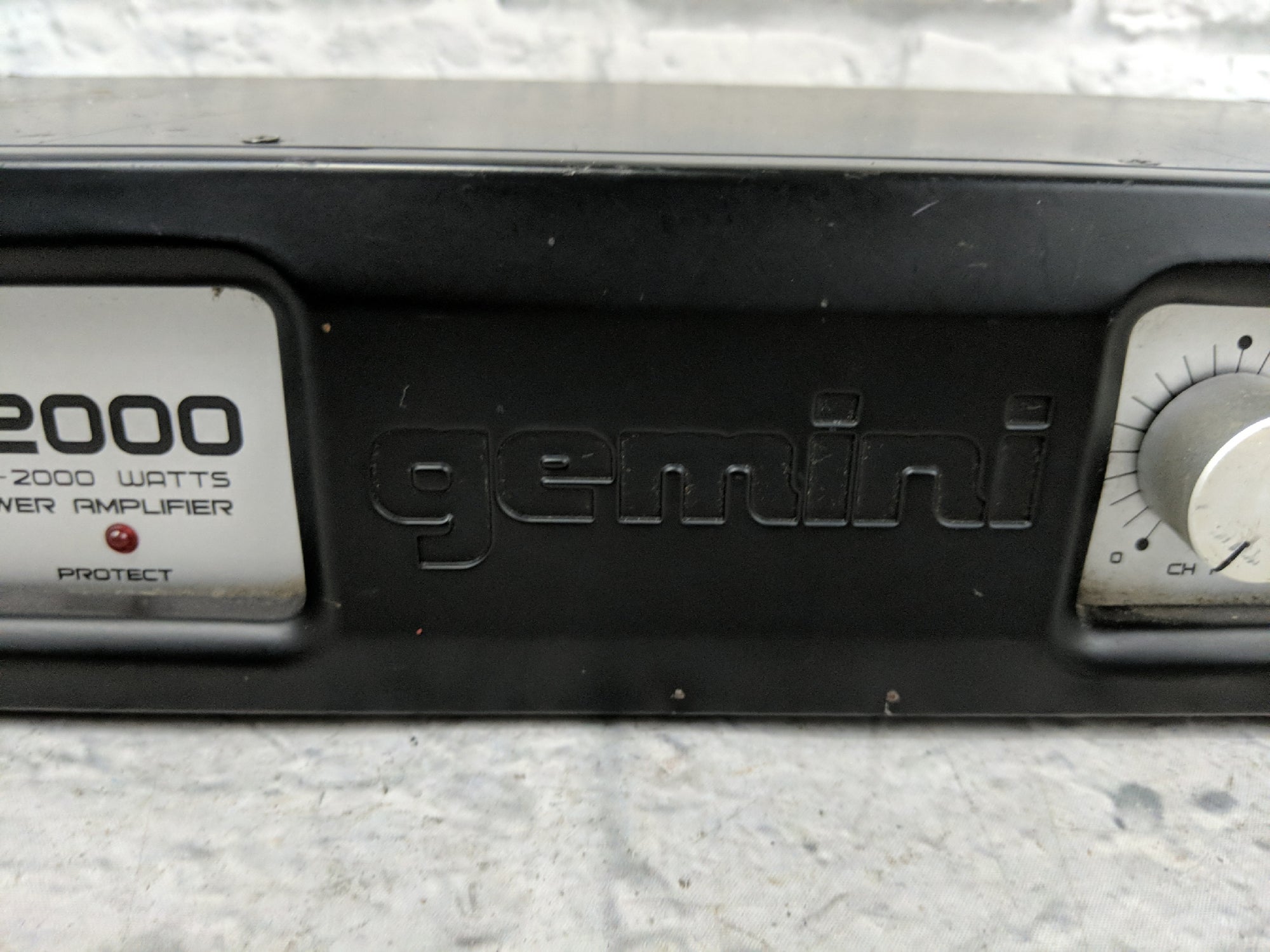 Gemini GPA-2000 2000 Watt Power Amp