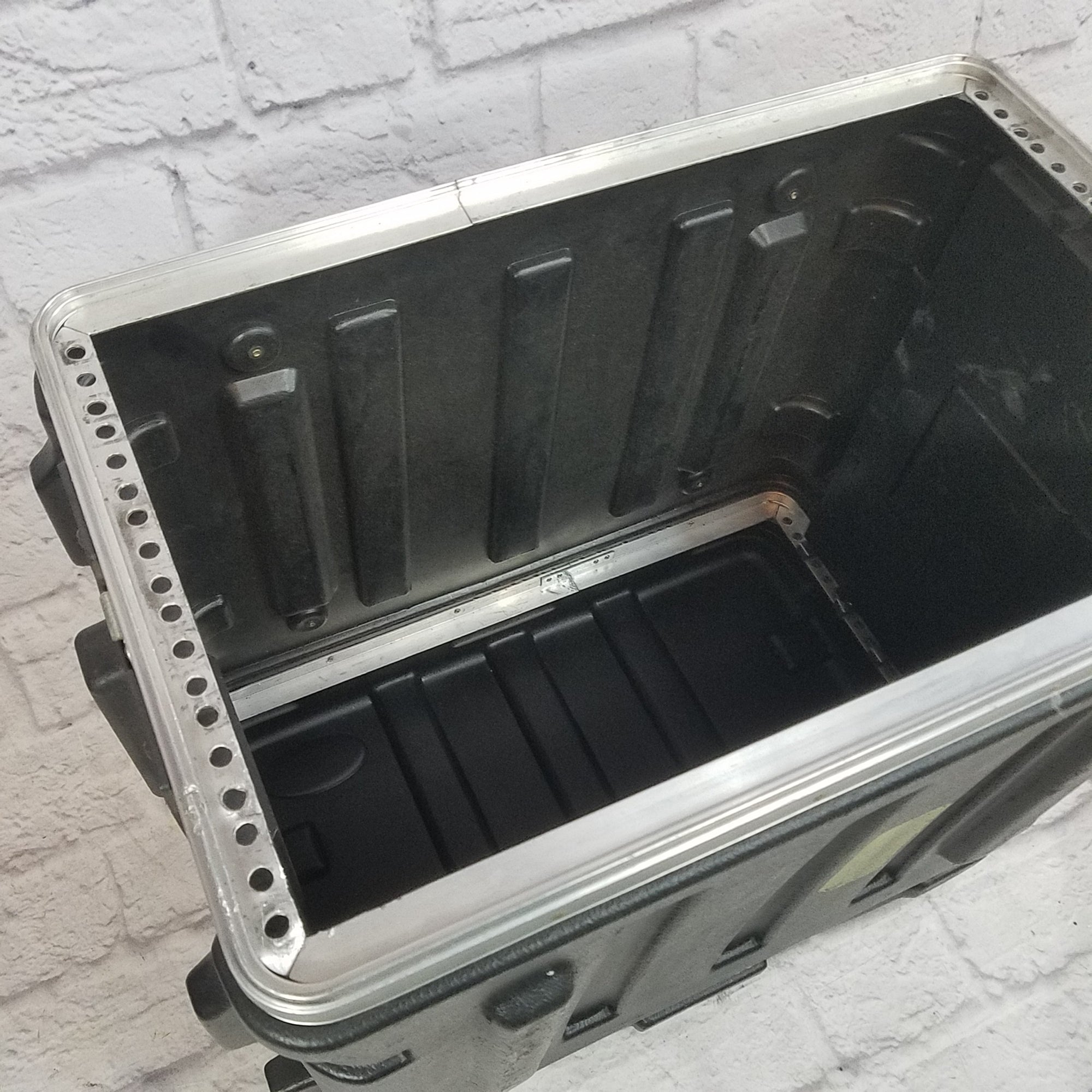 SKB 6U Rack Case