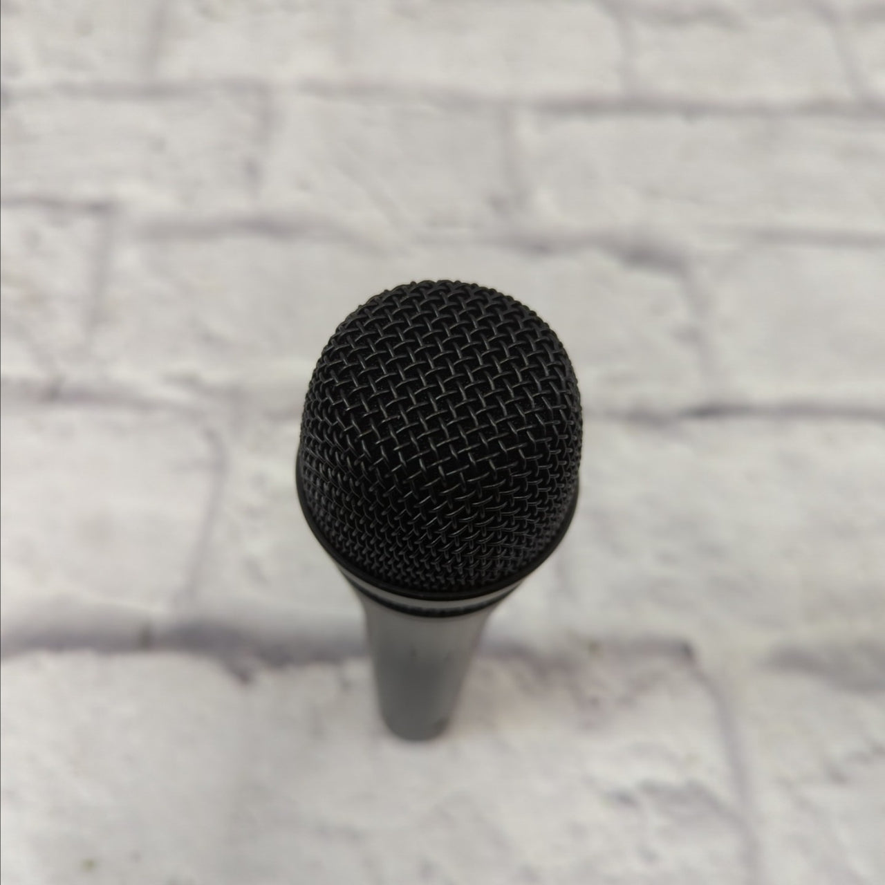 Sennheiser E835 Dynamic Vocal Microphone
