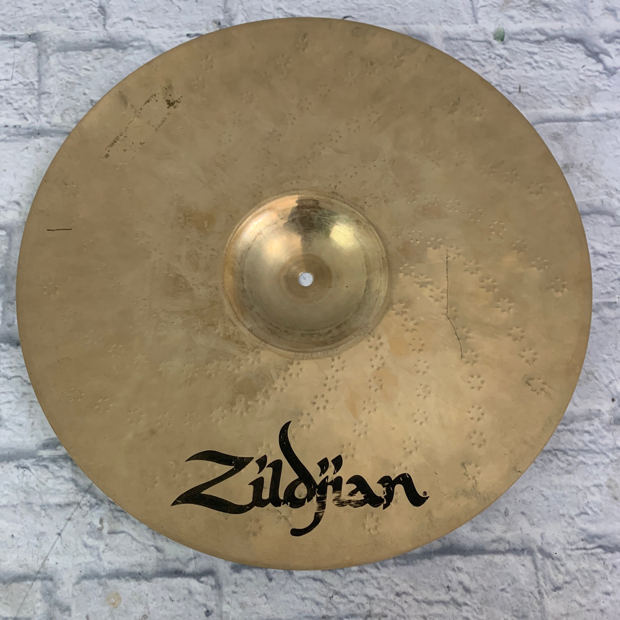 Zildjian 18" Z Custom Medium Crash w/ star hammering