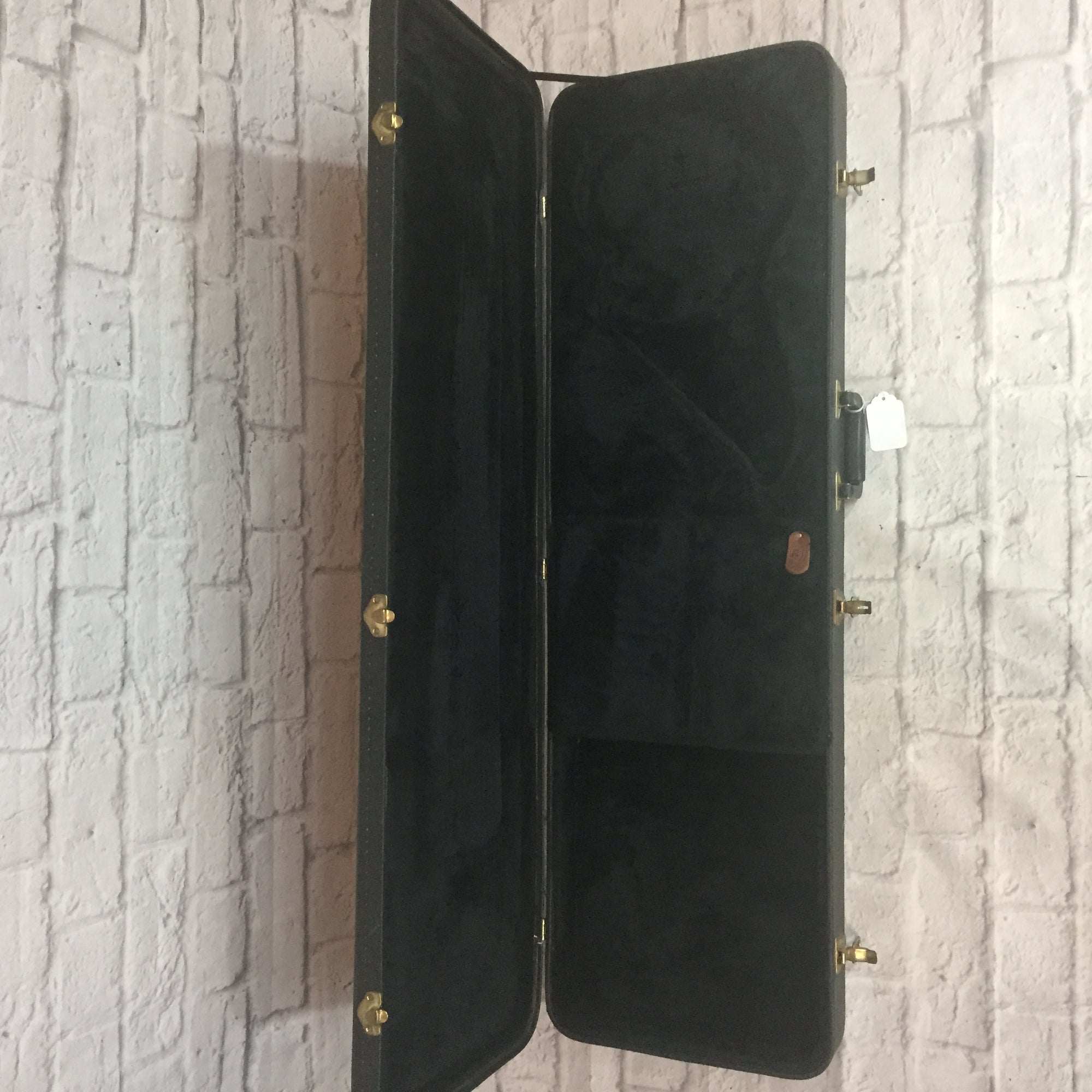 Cort Hard Shell Electric Guitar Case