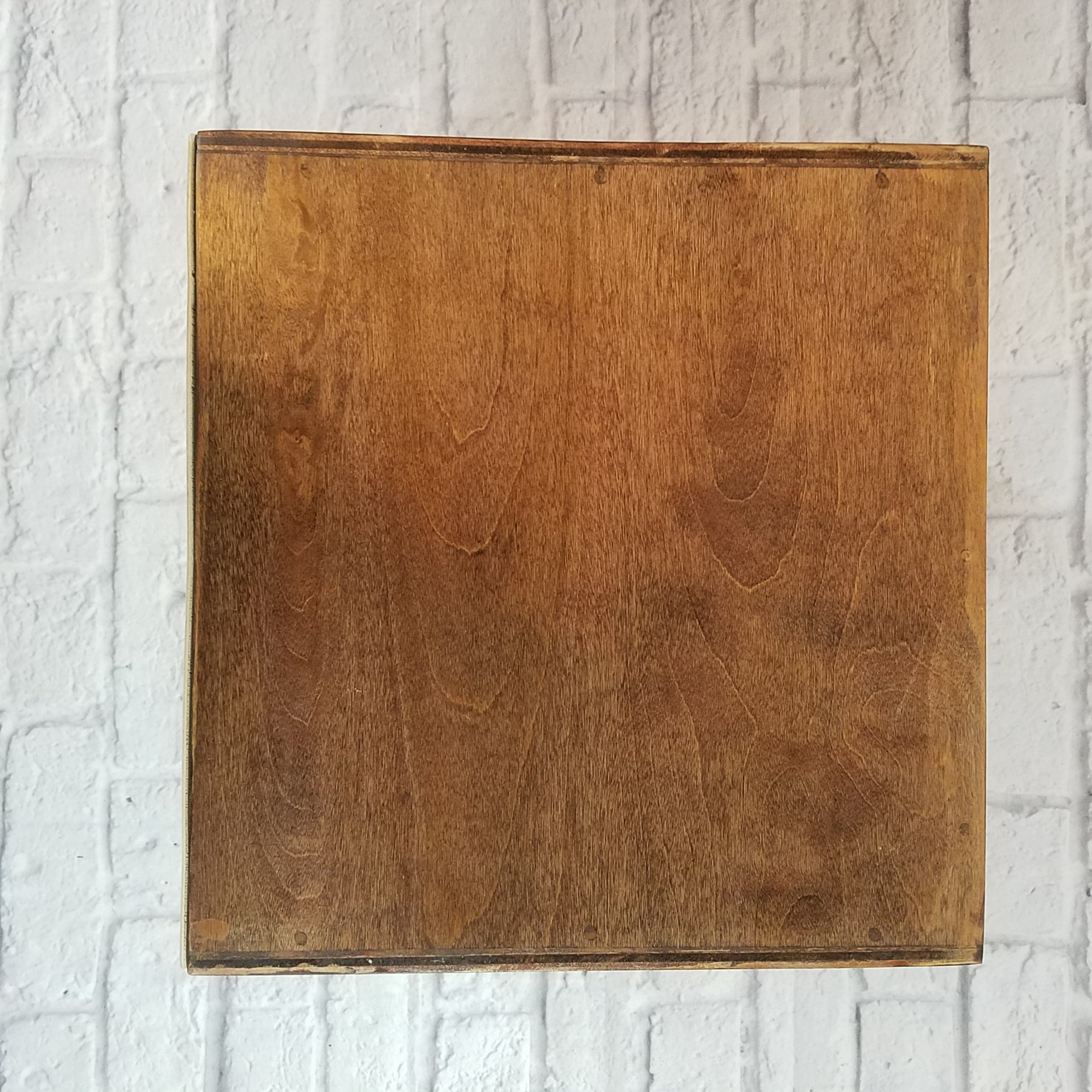 Grove Cajon Custom Built Bass Cajon Weathered Cedar Finish