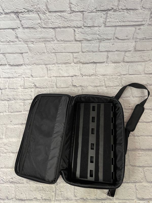OnStage Gpb3000 Pedal Board w/ Carrying Bag Evolution Music