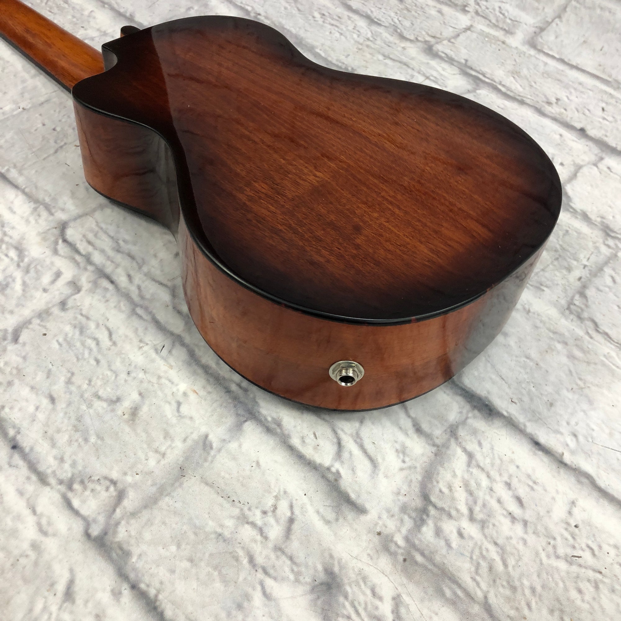 Breedlove Pursuit Ex Cu Ce Bo Concert Ukulele