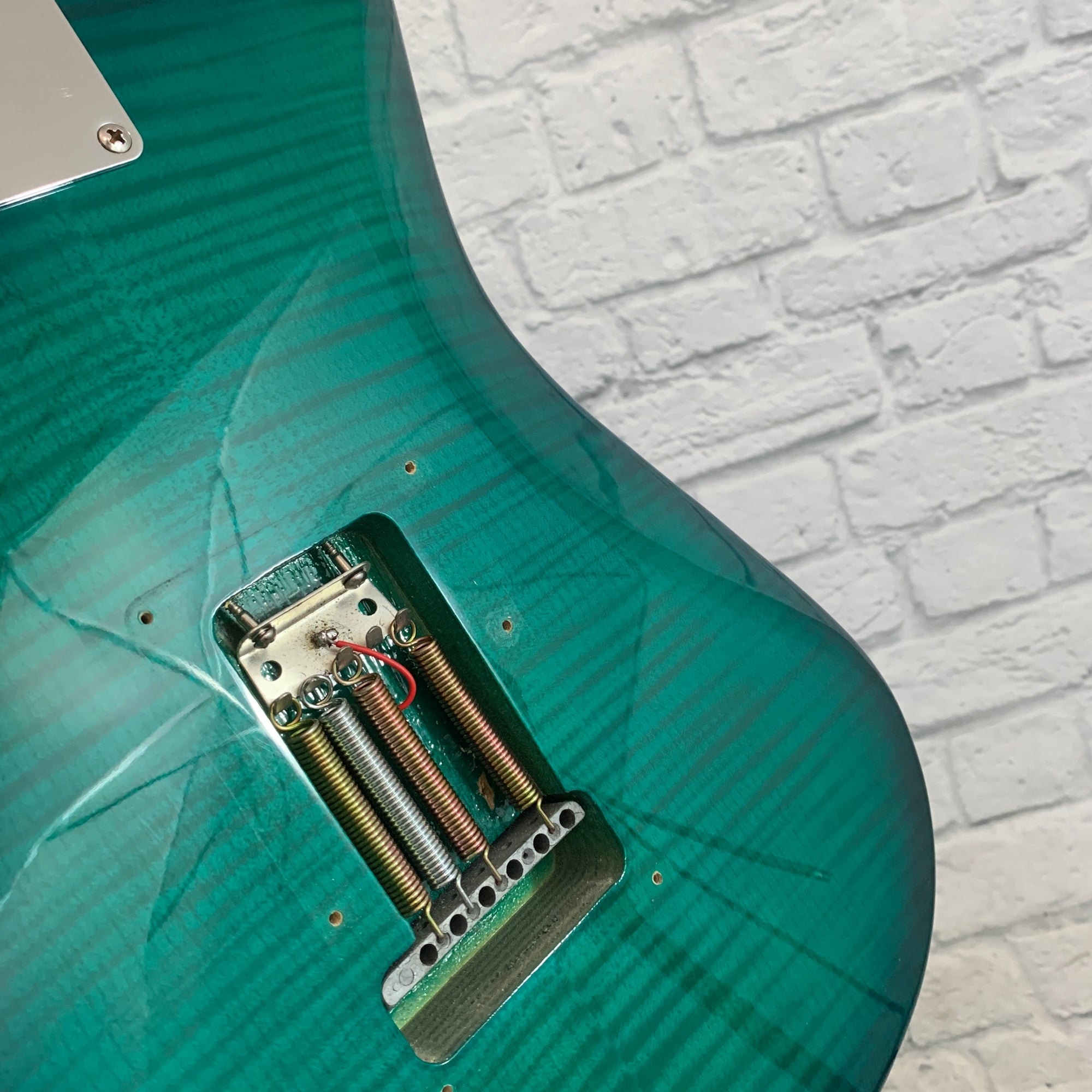 Austin Strat Style Electric Guitar Trans Green with Photo-Flame Top
