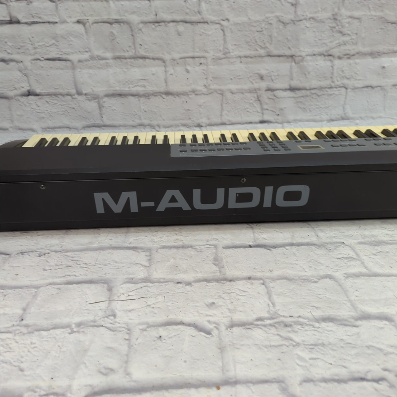 M-Audio ProKeys 88 Stage Piano Controller