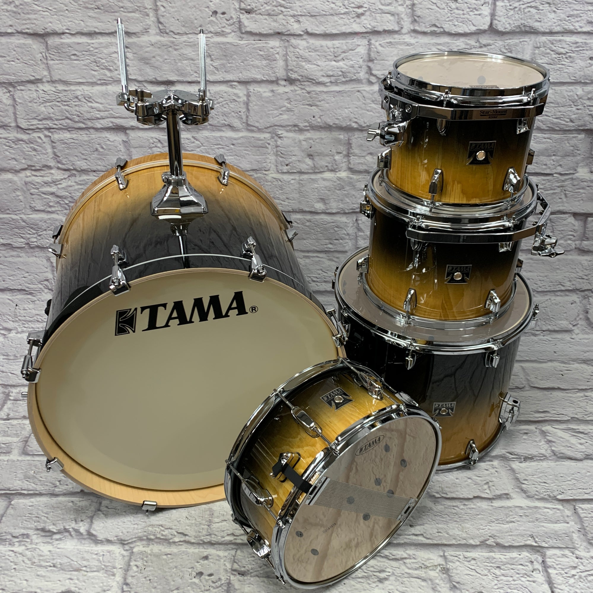 Tama Superstar Classic 5-Piece Drumkit - Gloss Lacebark Pine Fade