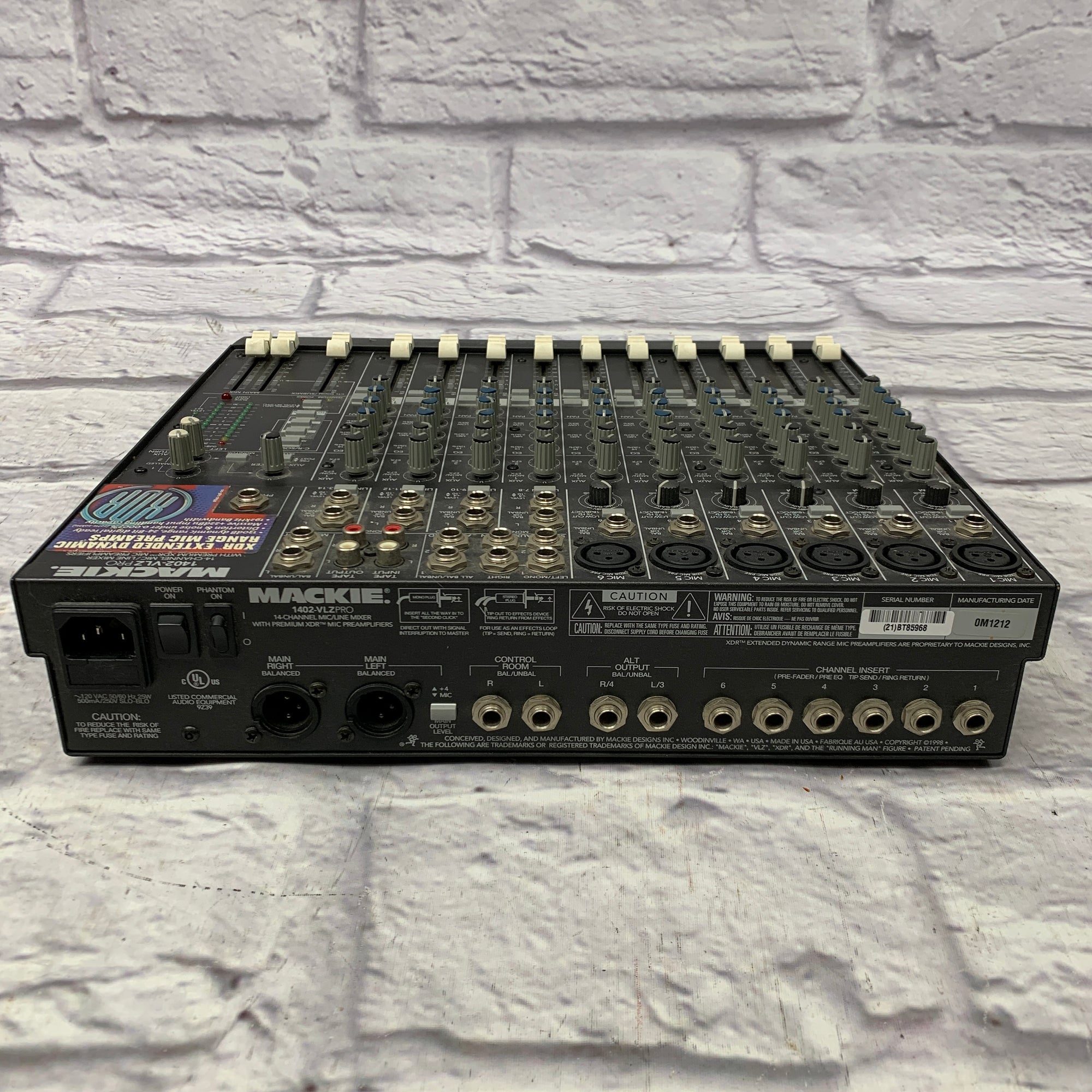 Mackie 1402-VLZ Pro 14-Channel Mic/Line Mixer | eBay