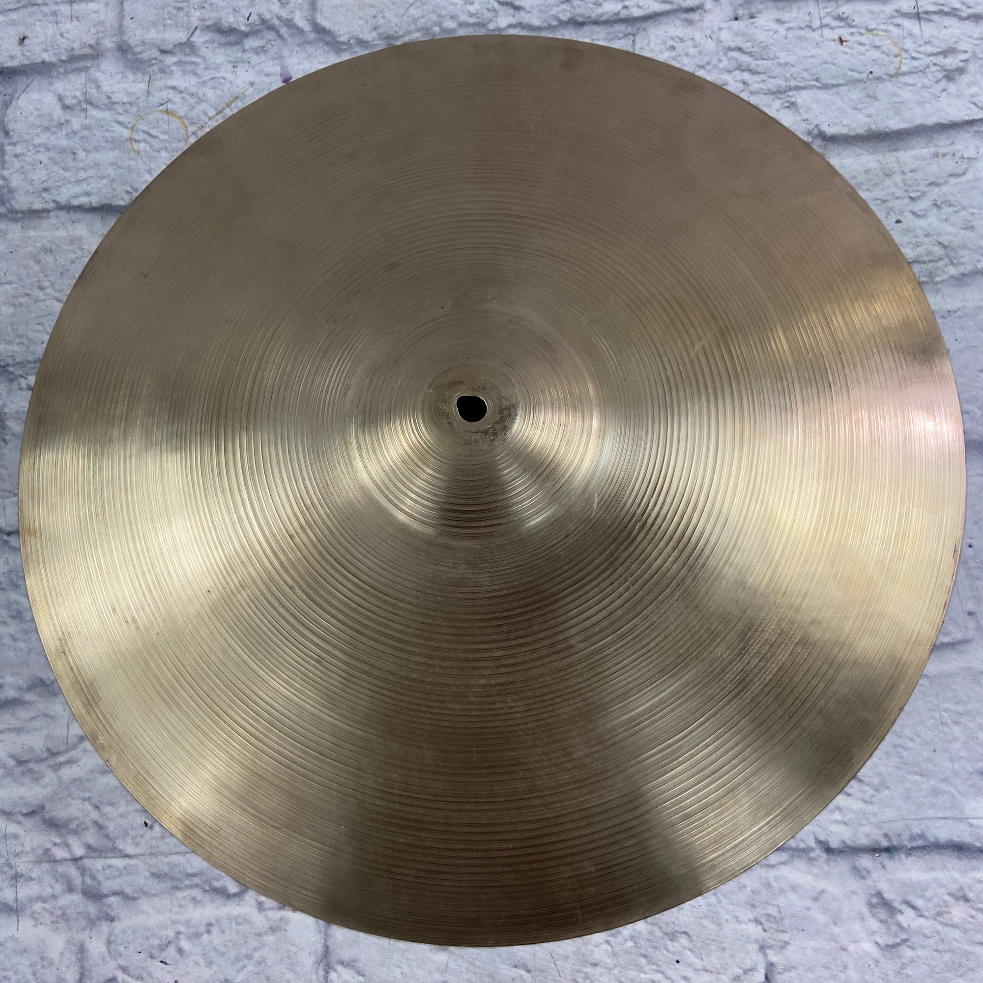 Zildjian Avedis 19 Medium Crash Cymbal Unknown Series