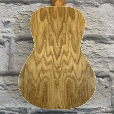 Suzuki SUKCB-ASH Concert Ukulele - New Old Stock!