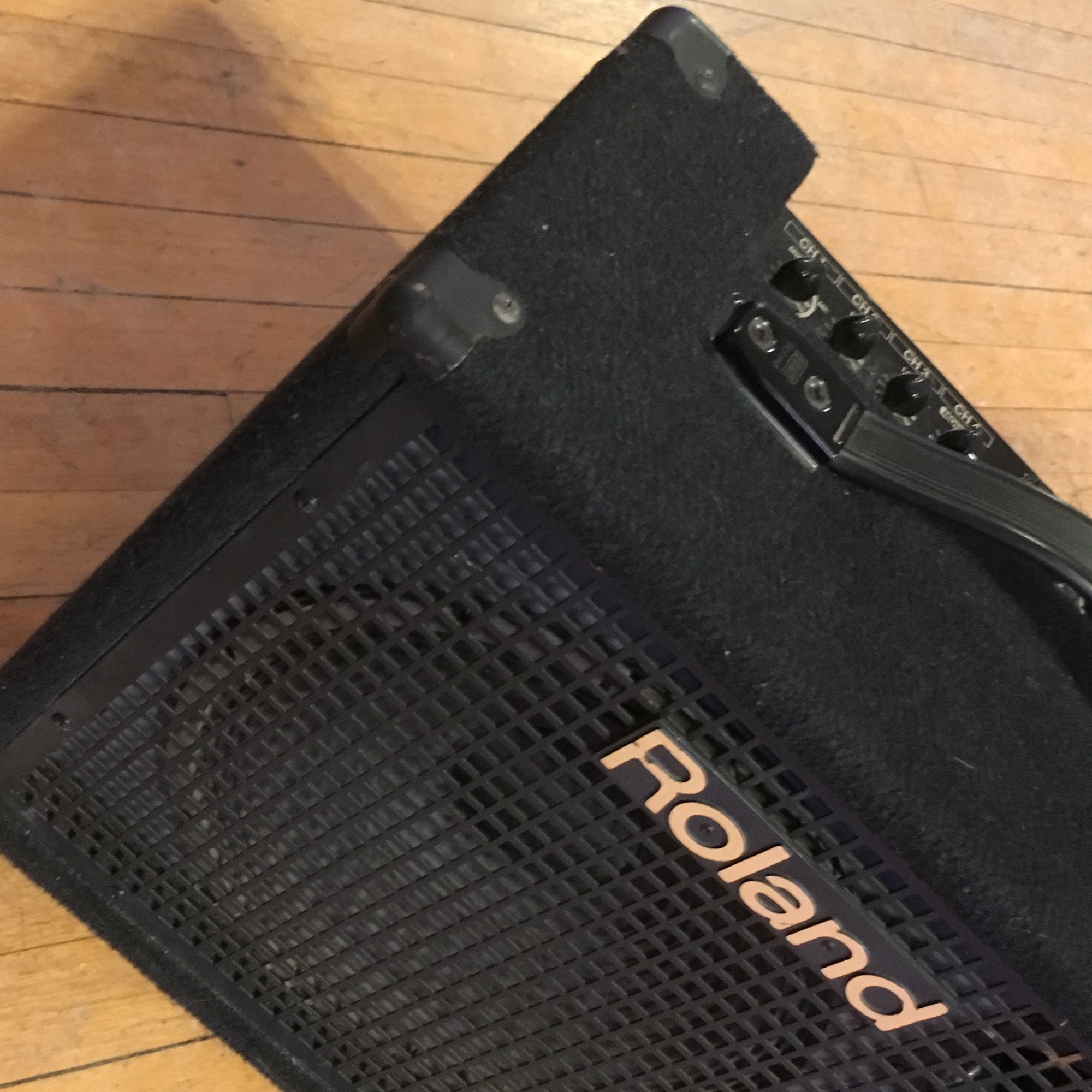 Roland KC100 Keyboard Amp