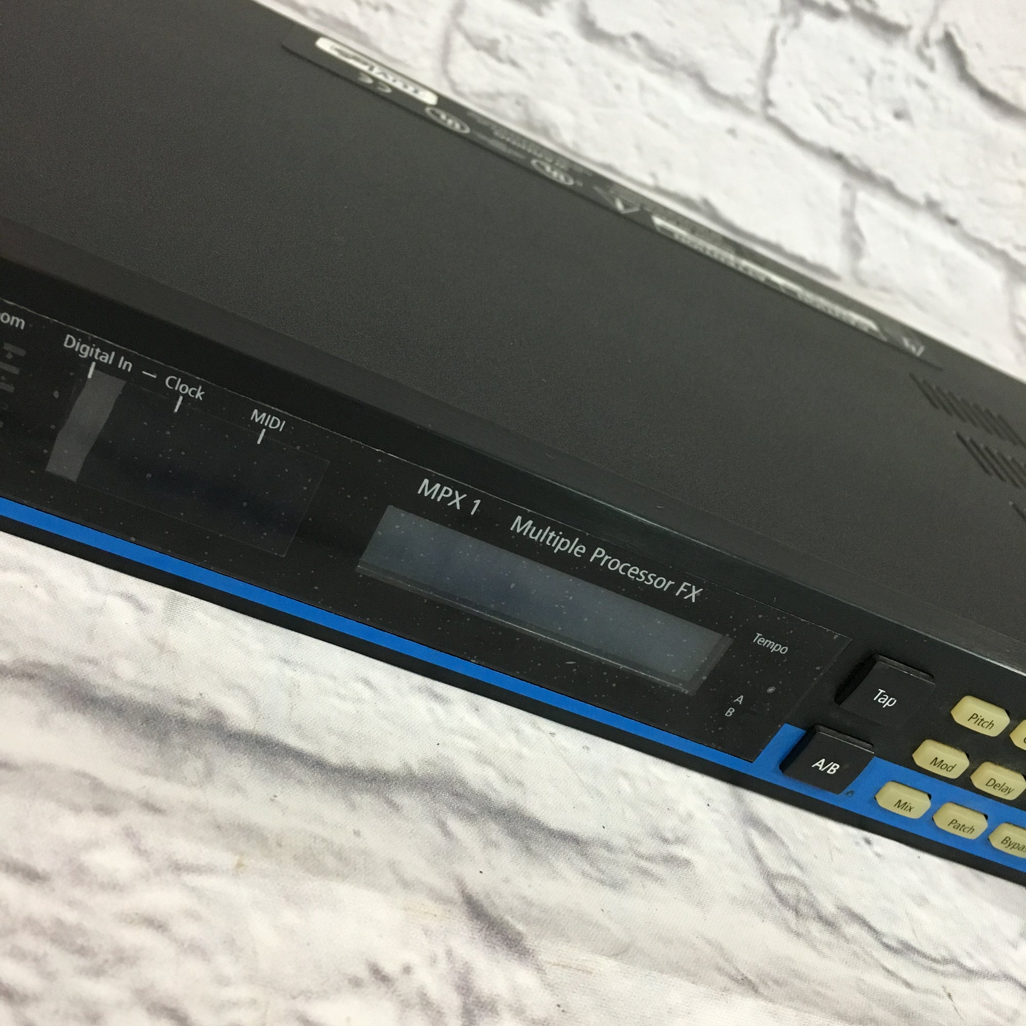 Lexicon MPX 1 Multiple Processor FX - Evolution Music