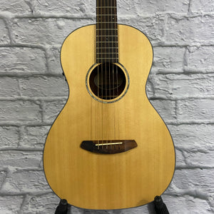 Breedlove Pursuit Parlor E Acoustic/Electric Guitar with Case - New Old Stock!