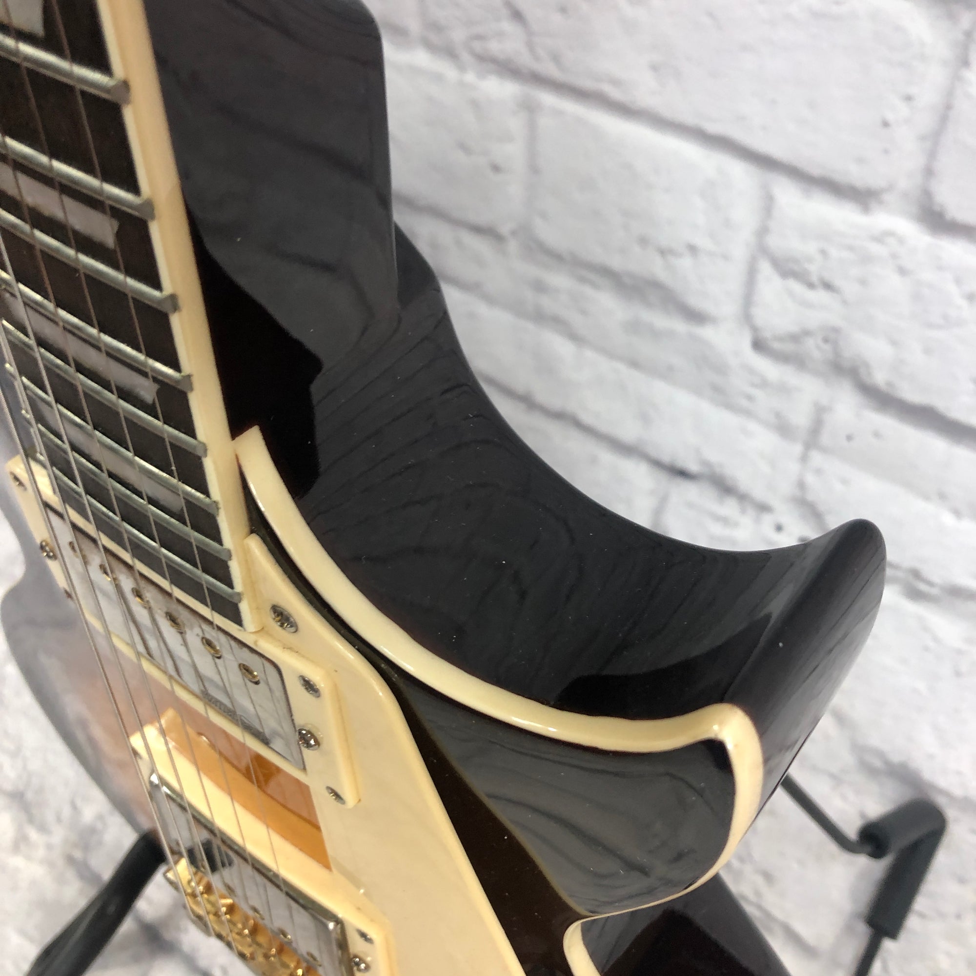 Vintage V100 TSB LP Style Electric Guitar Tobacco Sunburst