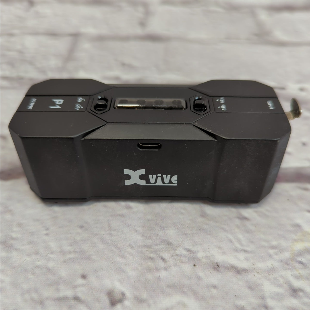 Xvive P1 Portable Rechargeable Phantom Power Supply