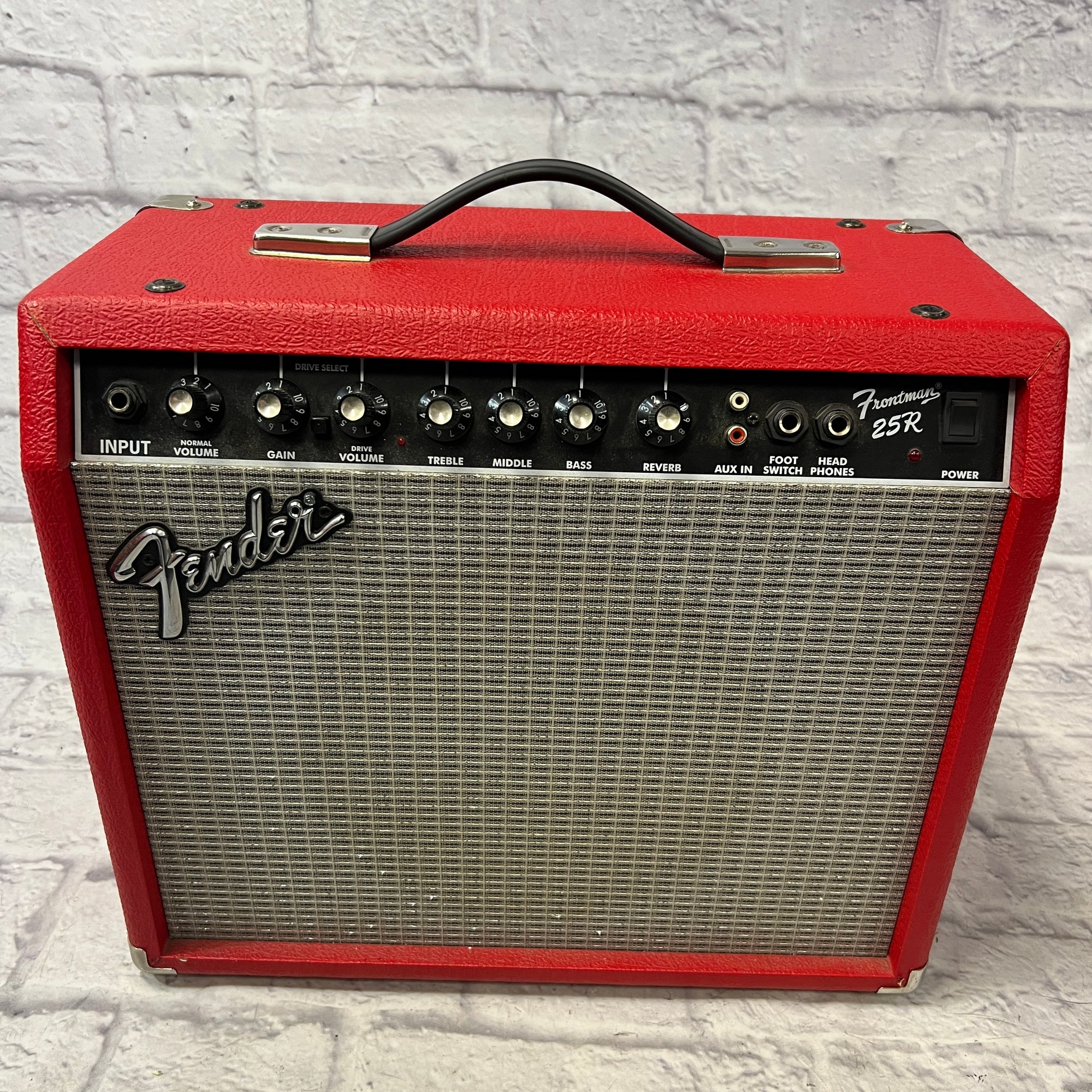 Fender FM25R Frontman Red Tolex Guitar Combo Amp