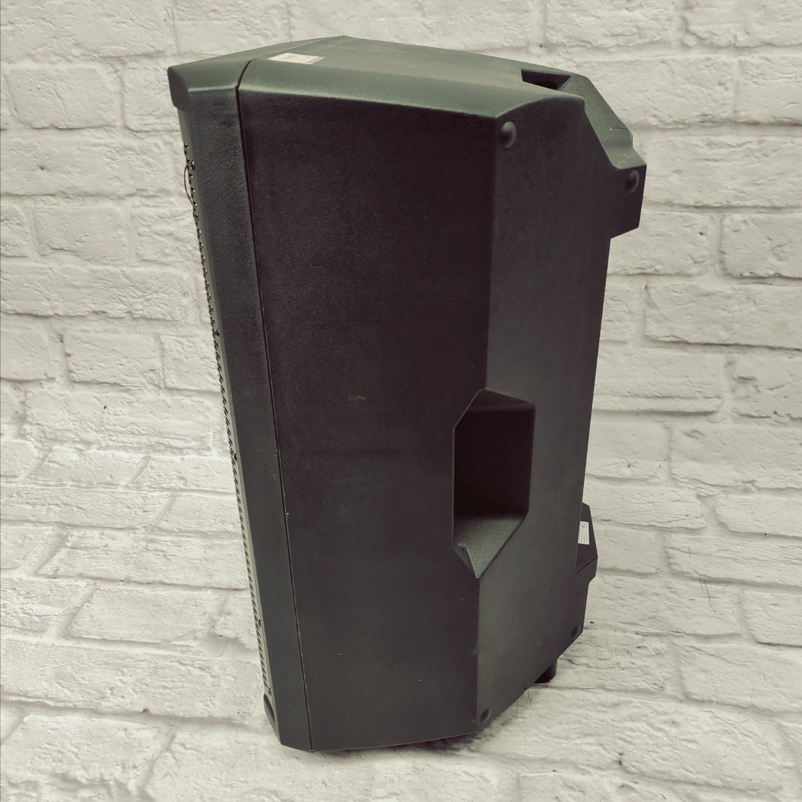 Peavey Dark Matter DM 115 1000W Powered Speaker