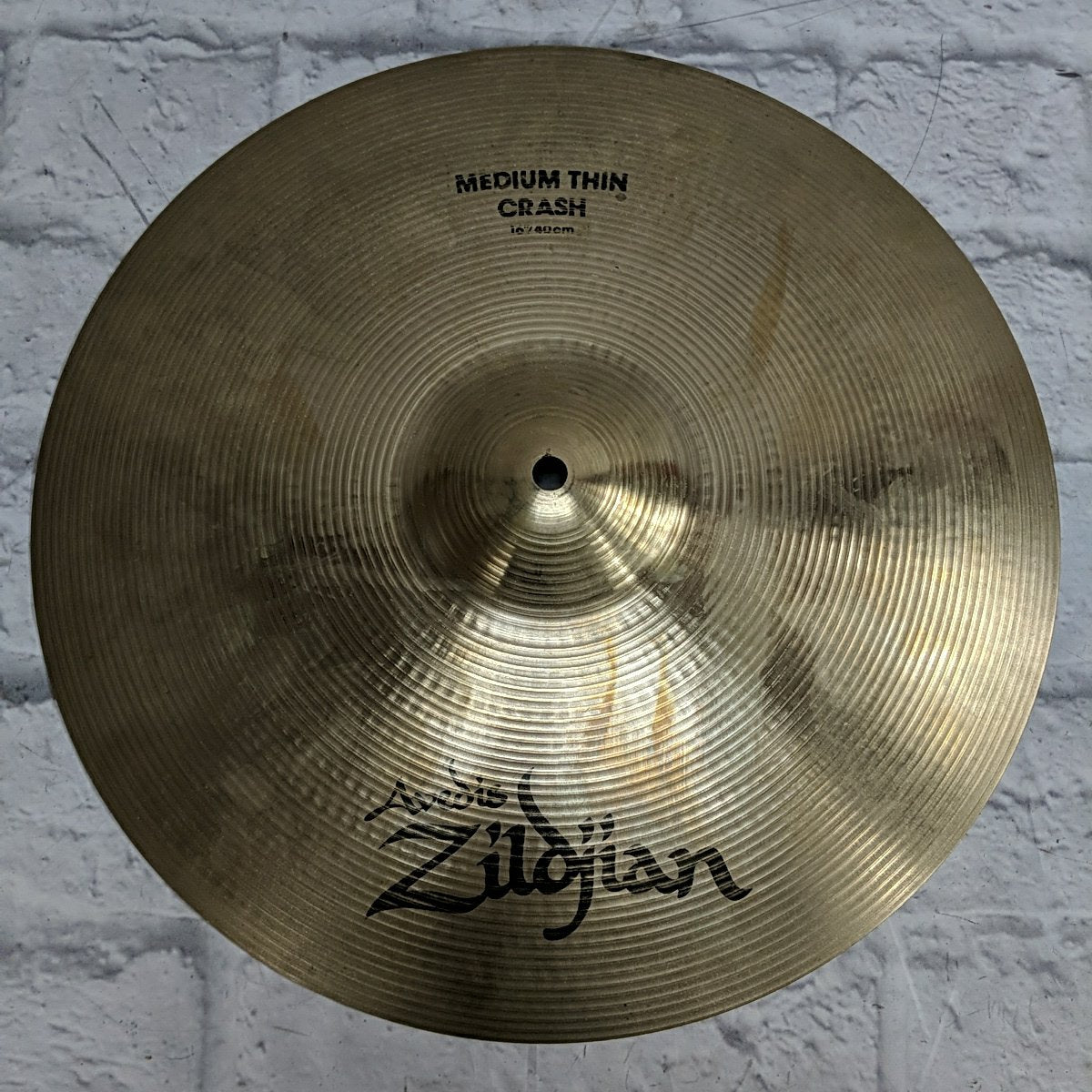 Zildjian 16 Avedis Medium Thin Crash Cymbal