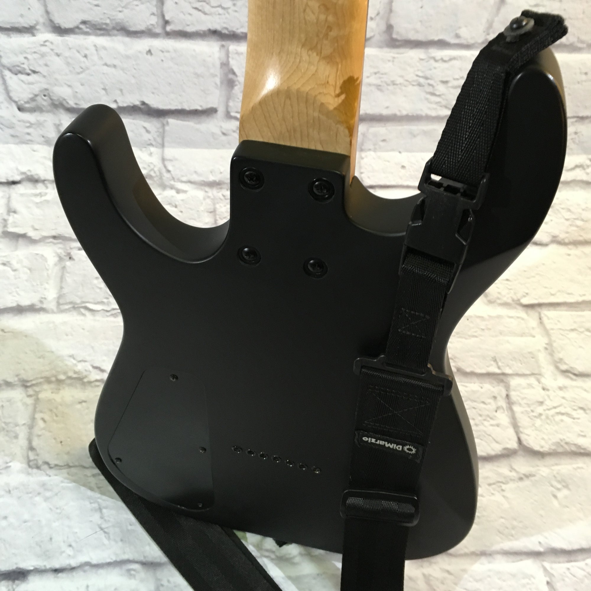 Jackson JS22-7 7-String Electric Guitar