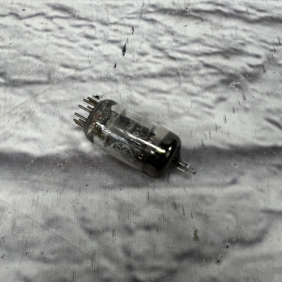 General Electric 12AU7A Amplifier Tube