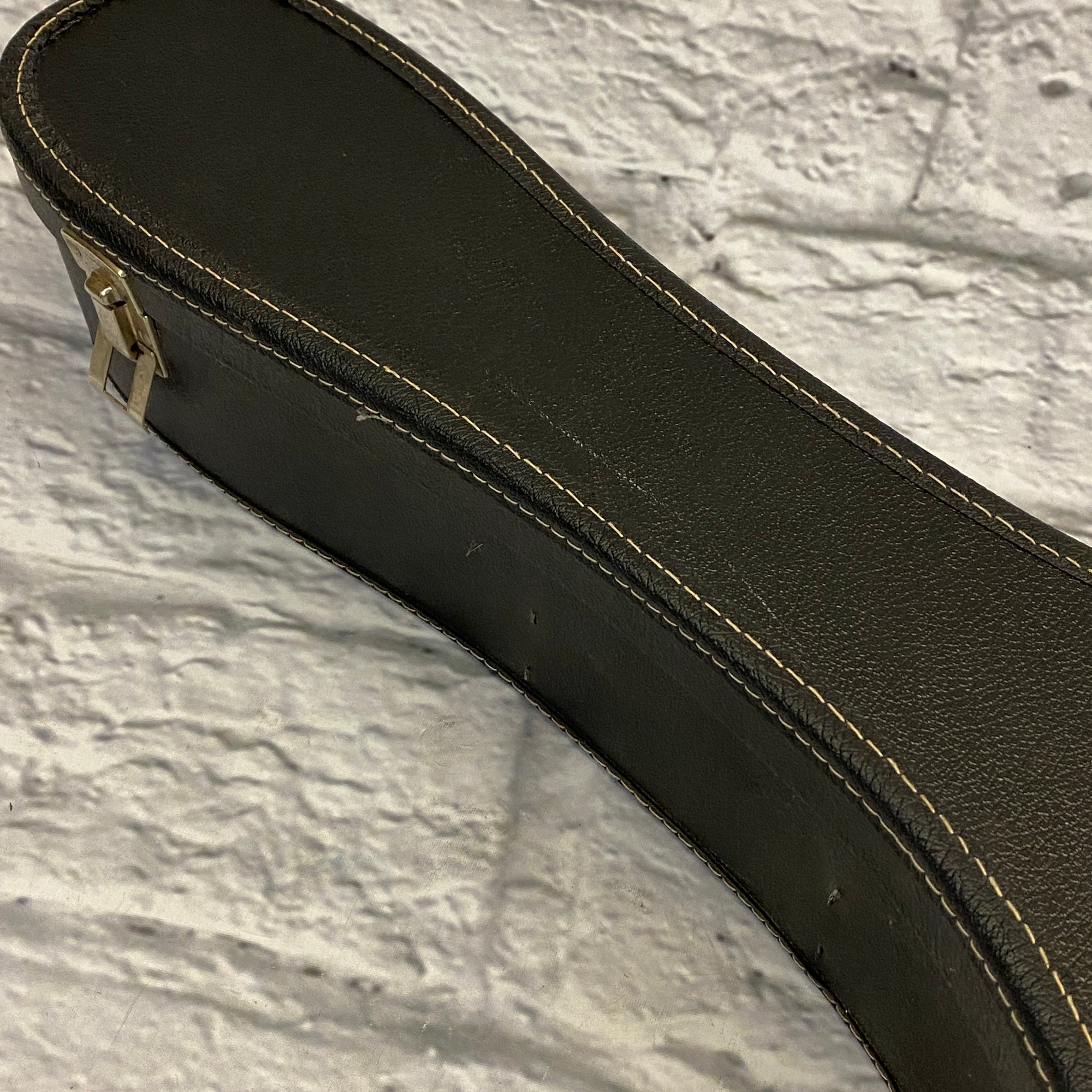 Unknown Short Scale Chipboard Acoustic Hard Case